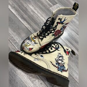 Tattoo printed Doc Martens